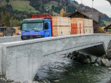 Die nach der Ueberschwemmung neu erstellte Brücke
